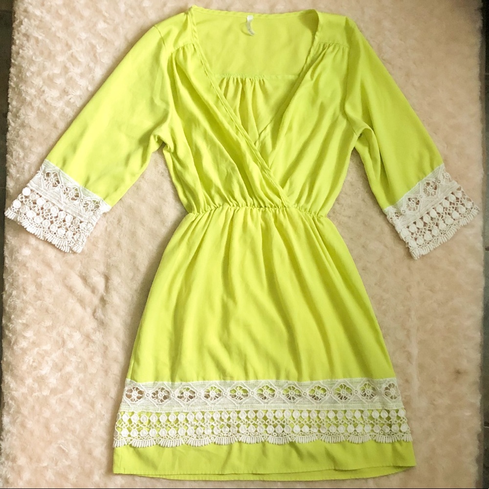 Sage brand dress white lace detail